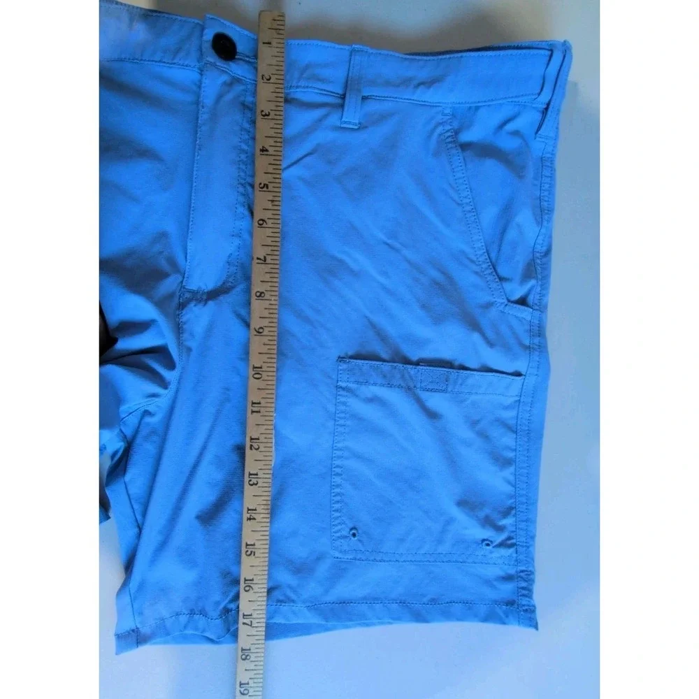Magellan Men's Blue Fish Gear Outdoor Water Repellant Shorts Size Large